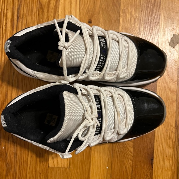 Jordan 11 - Picture 7 of 7